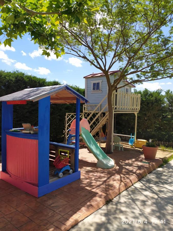 Refugio con Casitas Infantiles Villa Zamora Exterior foto